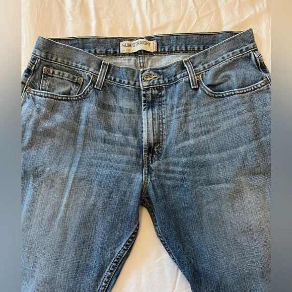 Men’s Slim Straight Levi’s. 36x32 - Picture 1 of 5